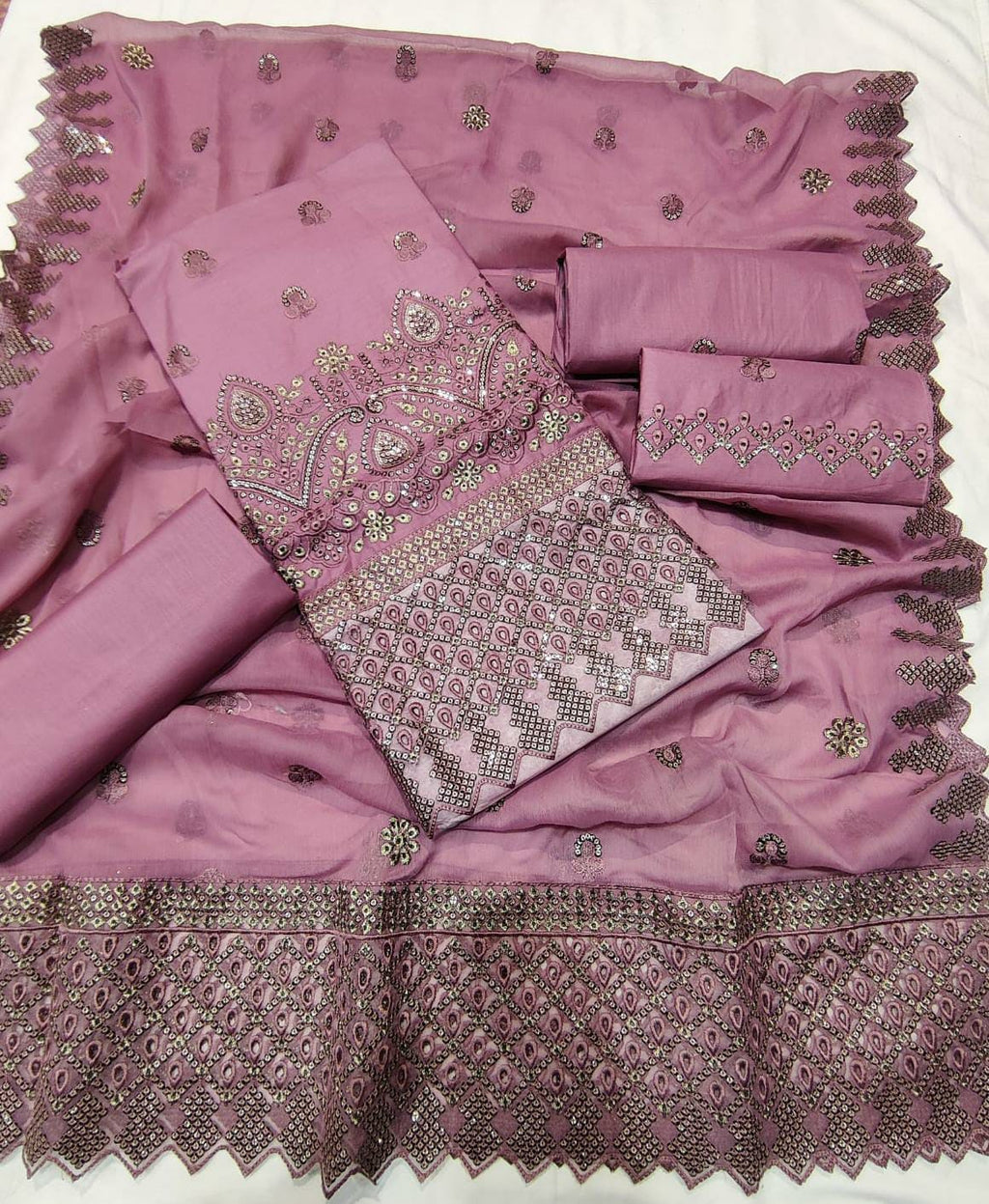 Asim jofa Embroided Cotton