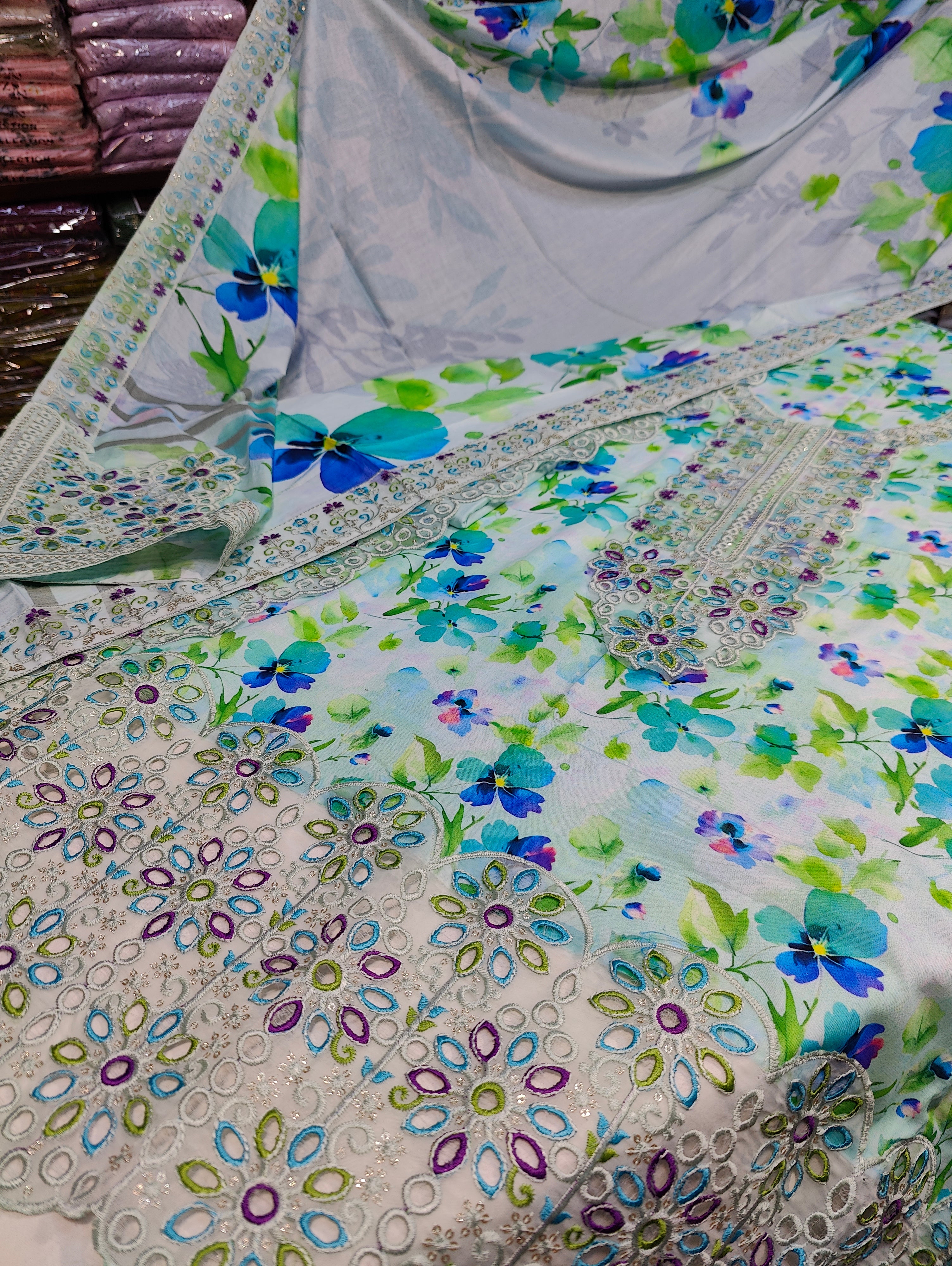Lawn dupatta