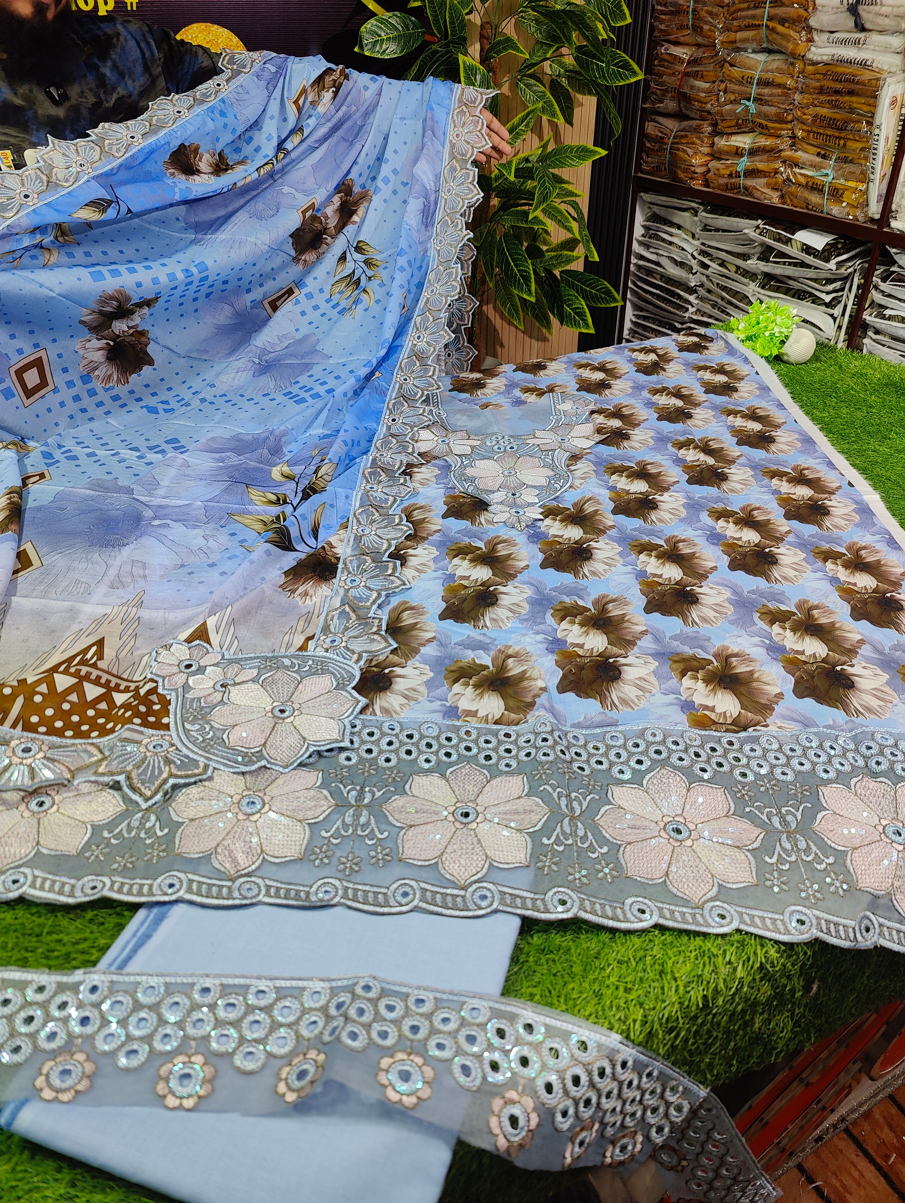 Naba lawn dupatta